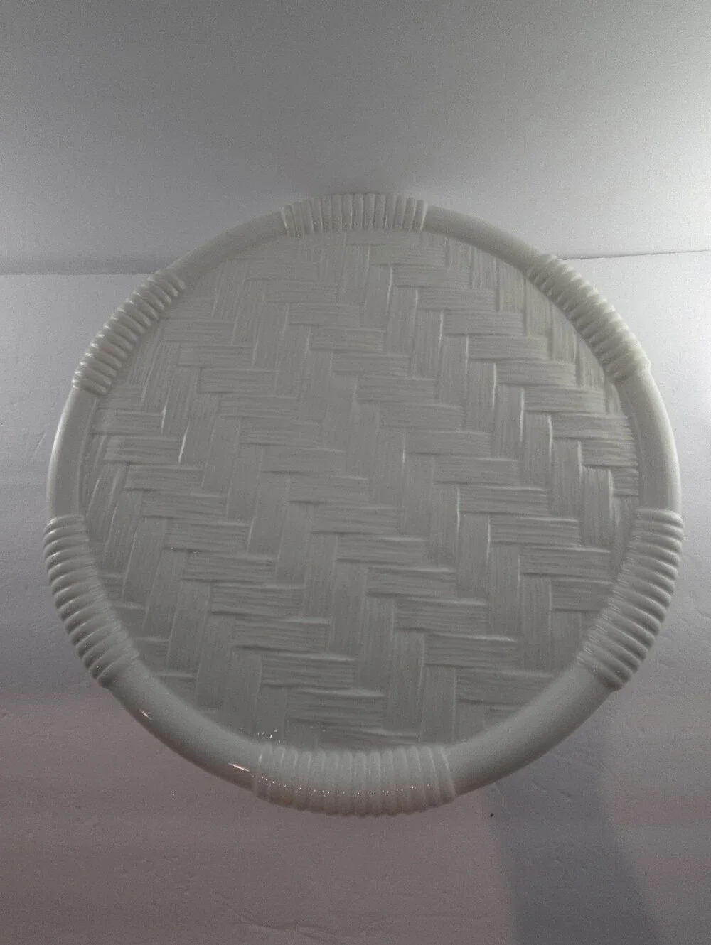 Este Ceramiche Italy White Basketweave Cake Pedestal, Vintage